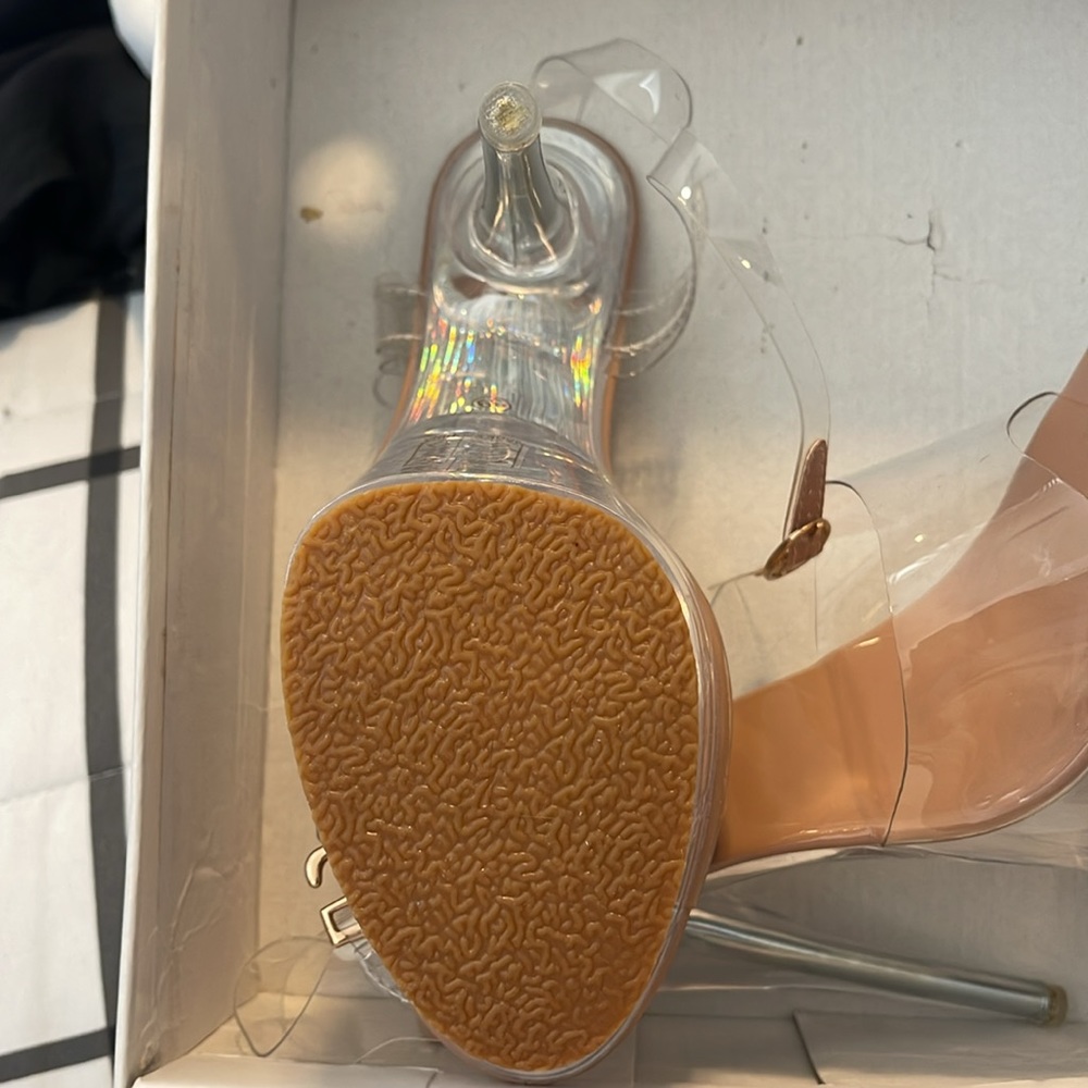 Platform heels - Picture 3 of 4